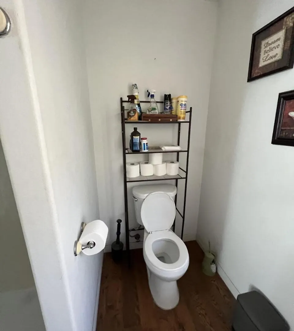 B And G Studio Space Guesthouse San Bernardino