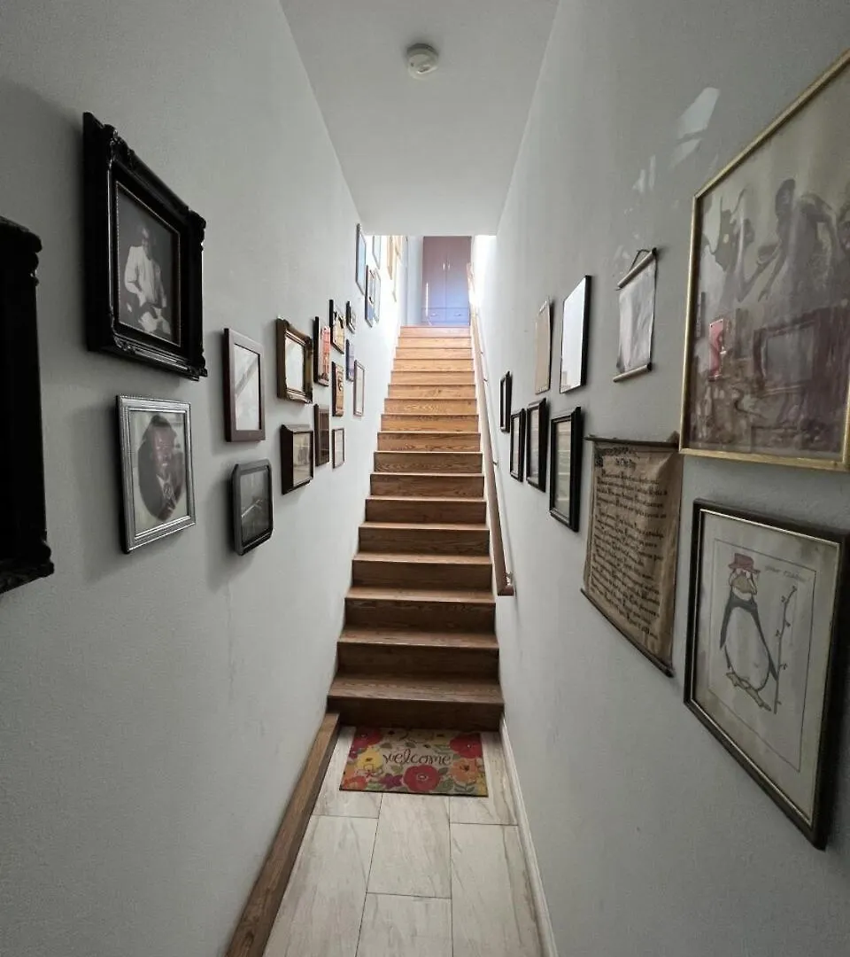 B And G Studio Space Guesthouse San Bernardino