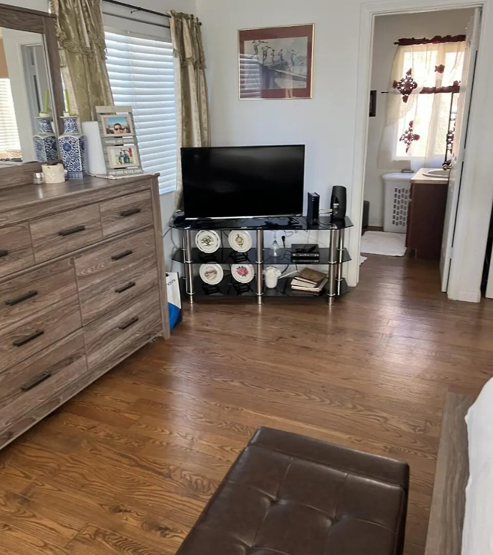 B And G Studio Space Guesthouse San Bernardino